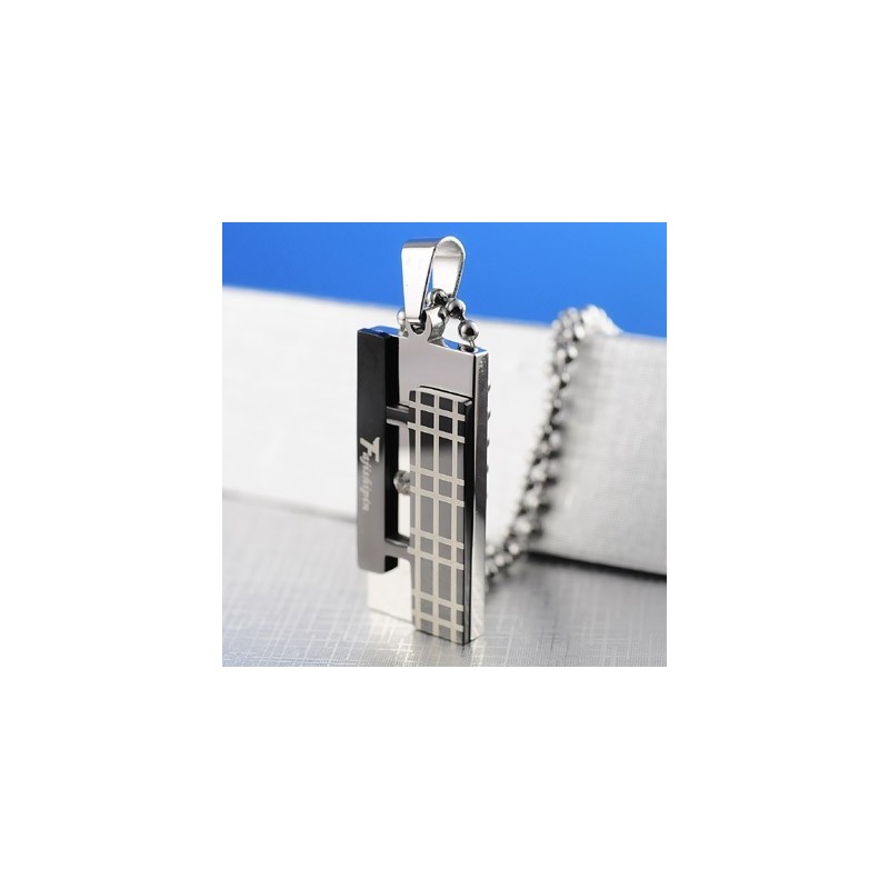 Divatos Ajándék Barátodnak Titán Nyaklánc Medál