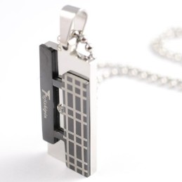 Divatos Ajándék Barátodnak Titán Nyaklánc Medál