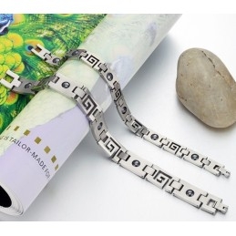 Könnyen Használható Klasszikus Titán Karkötő Szerelmeseknek