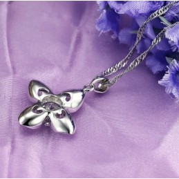 Világszerte Elismert Női  Bevonatú Titán Nyaklánc Gyémánttal