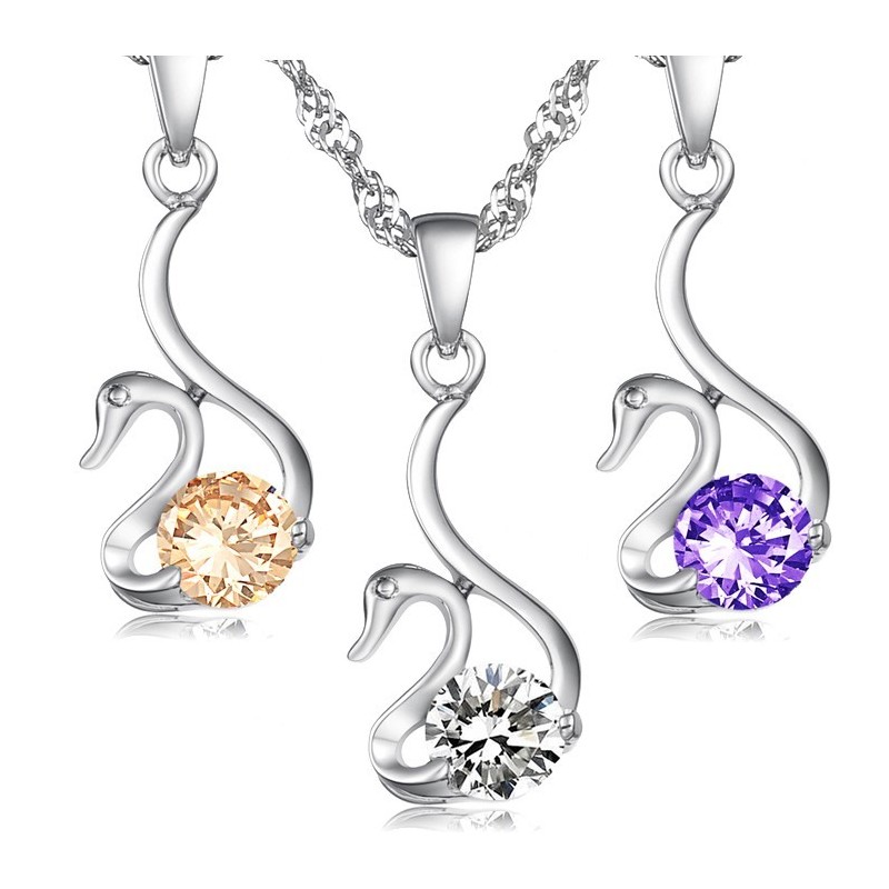 Megbízható Hírnévvel Rendelkező Női Hattyú Alakú  Bevonatú Titán Nyaklánc Gyémánttal