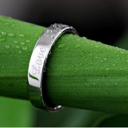 Kiváló Minőségű, Tömör  Bevonatú Titán Gyűrű Szerelmeseknek