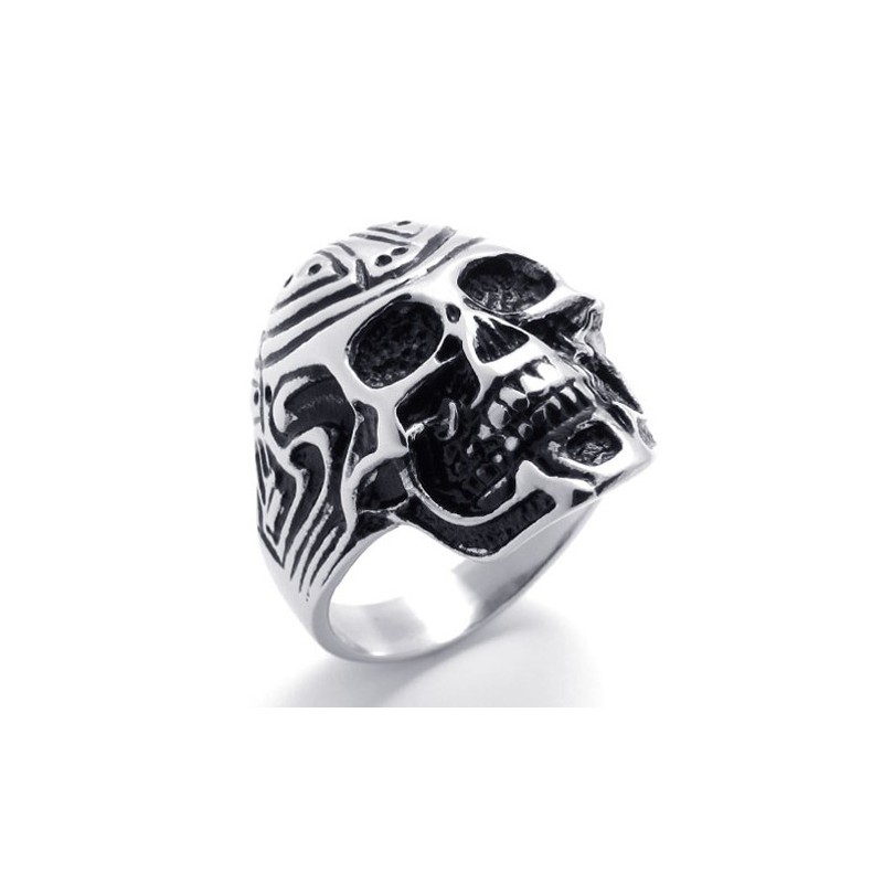 Koponya Titán Gyűrű