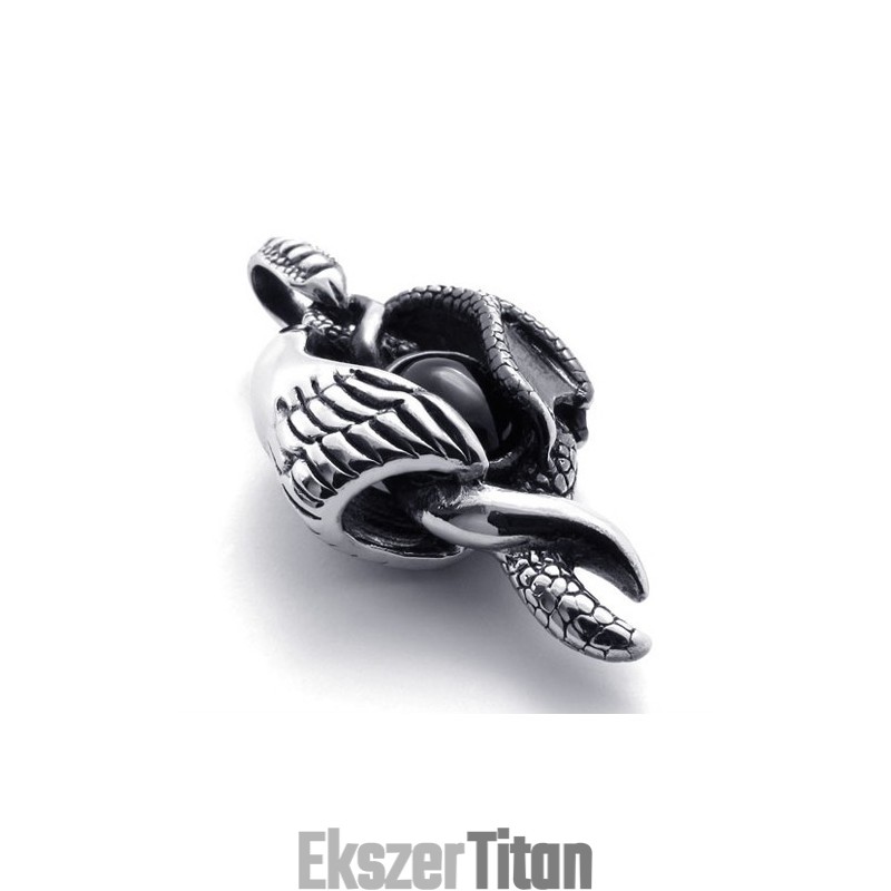 Szárnyas Karom Drágakő Titán Medál