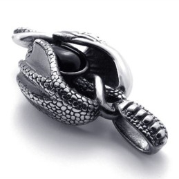 Szárnyas Karom Drágakő Titán Medál